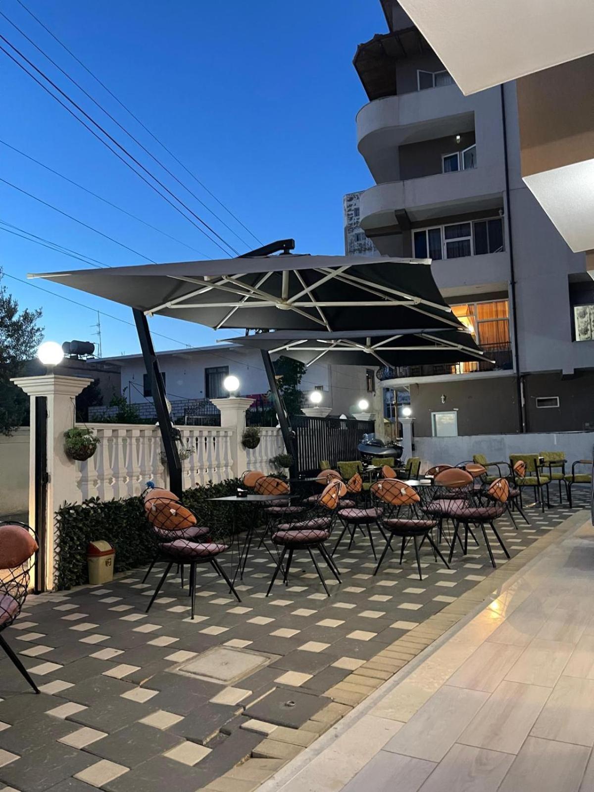 Hotel Vila Dedej Durrës Eksteriør bilde