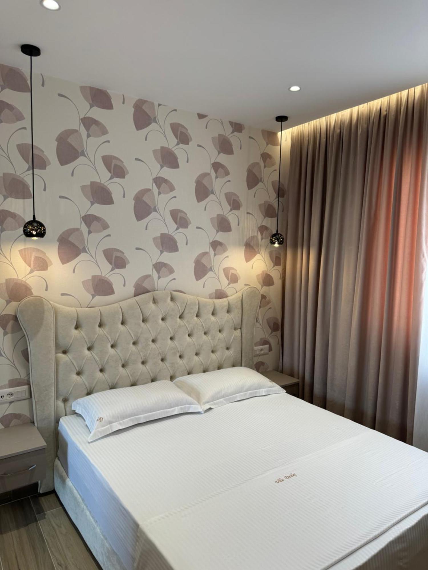 Hotel Vila Dedej Durrës Eksteriør bilde